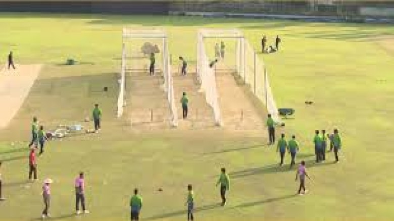 মালিকানা সংকট পেরিয়ে পয়েন্ট টেবিলের শীর্ষে চট্টগ্রাম